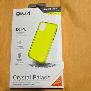 Gear4 Crystal Palace New IPhone 📱 6.1 Case